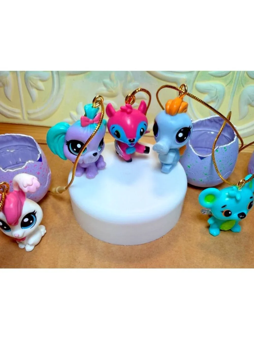 7pc Hatchimals Mini Figures Collectible Set W/ Golden String & Eggshell U69a